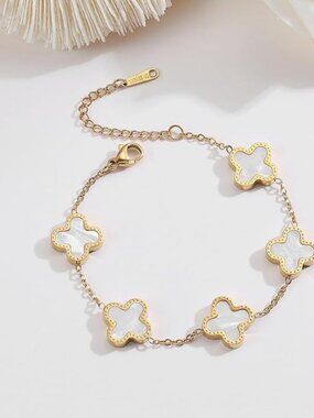 TICVRSS 18K Gold Plate Clover Bracelet Lucky Simple Four leaf Bracelet